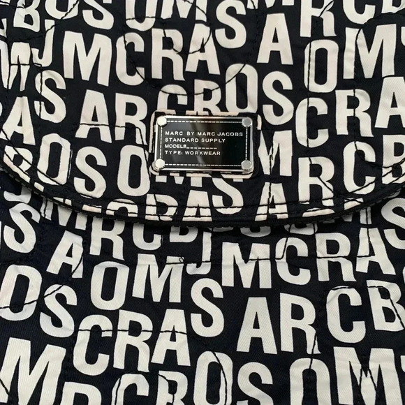 Marc Jacobs Black/White Tote Crossbody Bag - Picture 3 of 6